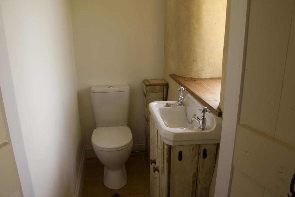 Pathways, Beachwood Cottage Bath Esterno foto